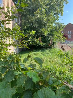 2653 W Adams, Chicago, IL 60612