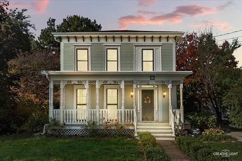 21 N Lincoln, Batavia, IL 60510