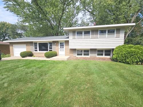 827 Balmoral, East Dundee, IL 60118