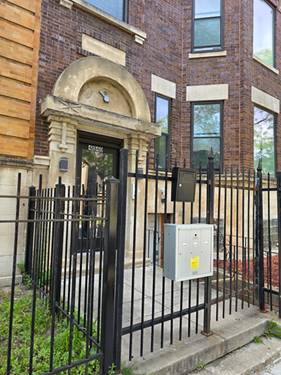 4040 S Calumet Unit 3, Chicago, IL 60653