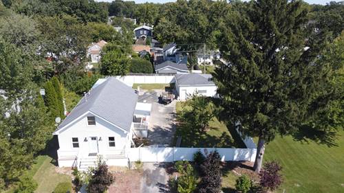 532 Cayuga, Joliet, IL 60432