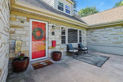 2611 Lake, Wilmette, IL 60091