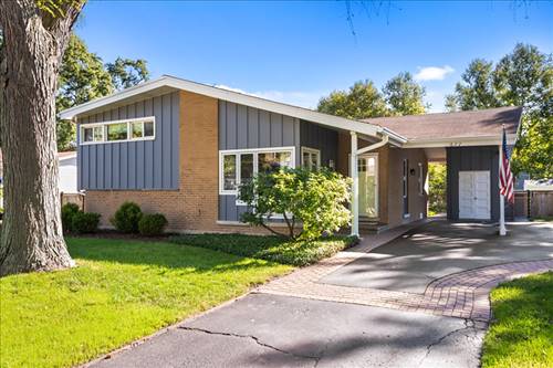 677 Timber Hill, Deerfield, IL 60015