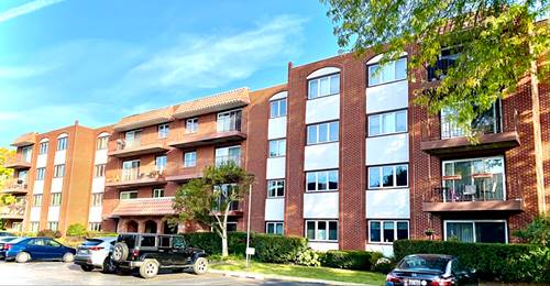 2066 St Johns Unit 301, Highland Park, IL 60035