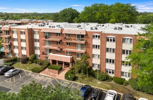 2066 St Johns Unit 301, Highland Park, IL 60035