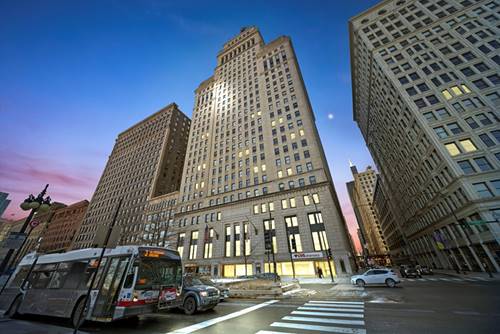 310 S Michigan Unit 2101, Chicago, IL 60604