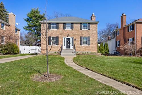907 N President, Wheaton, IL 60187