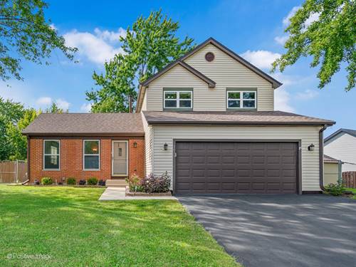 2018 Stonefield, Glendale Heights, IL 60139
