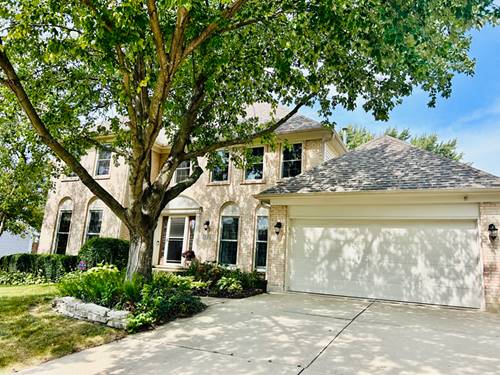 1924 Vassar, Naperville, IL 60565