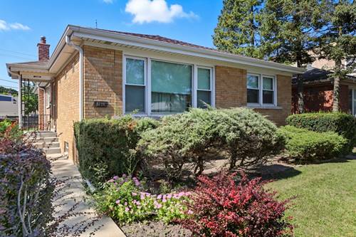 8728 Trumbull, Skokie, IL 60076