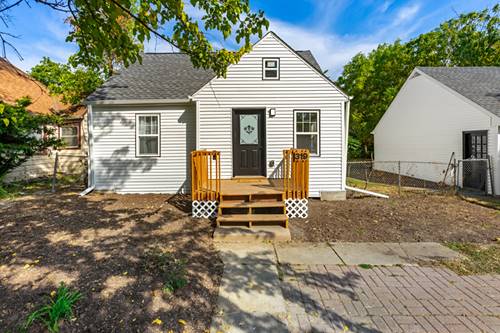 319 Grandview, Round Lake Park, IL 60073