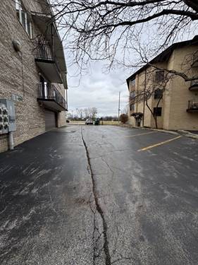 4535 Rumsey Unit 3E, Oak Lawn, IL 60453