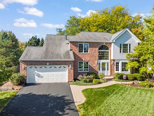 1818 Woodhaven, Crystal Lake, IL 60014