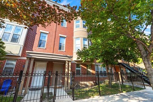 720 W Evergreen Unit 720, Chicago, IL 60610