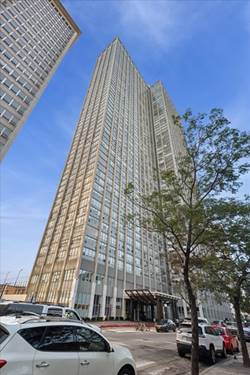 655 W Irving Park Unit 4216, Chicago, IL 60613