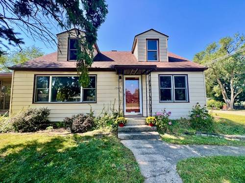 1323 Monroe, Lake In The Hills, IL 60156