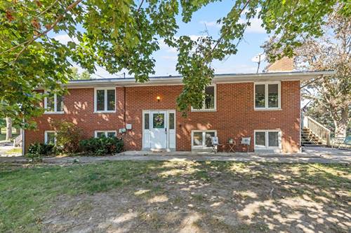 403 W Somonauk, Yorkville, IL 60560