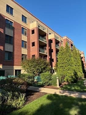5 W Central Unit 201, Mount Prospect, IL 60056
