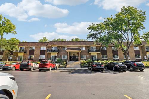 3435 83rd Unit C18, Woodridge, IL 60517