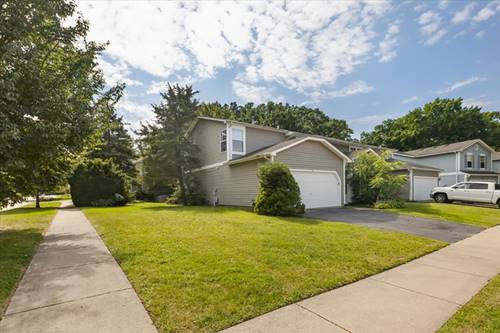 3 Dorchester, Streamwood, IL 60107