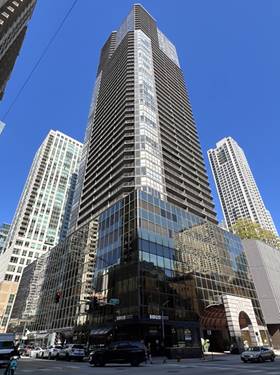 10 E Ontario Unit 4708, Chicago, IL 60611