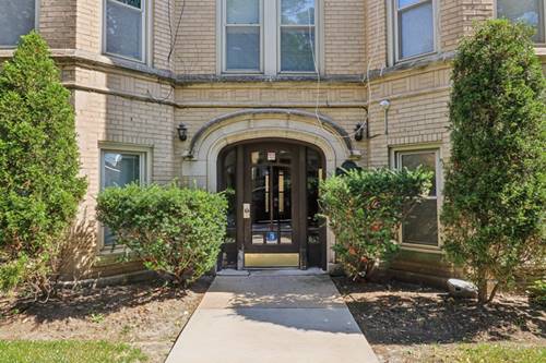 5621 N Spaulding Unit 3S, Chicago, IL 60659