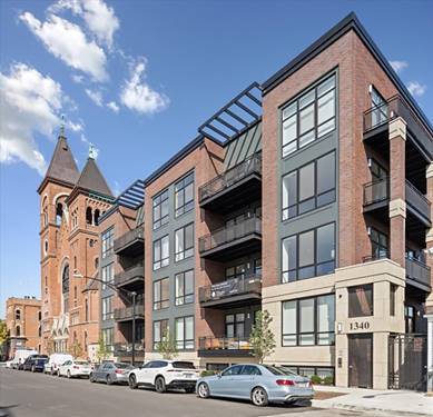 1340 W Chestnut Unit 301, Chicago, IL 60642