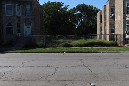 338 N Hamlin, Chicago, IL 60624