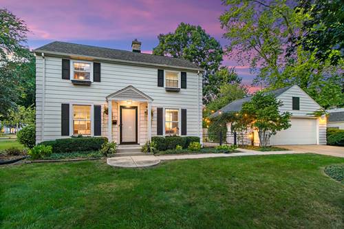 420 Gray, St. Charles, IL 60174