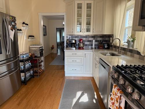 6121 N Mozart Unit 2, Chicago, IL 60659