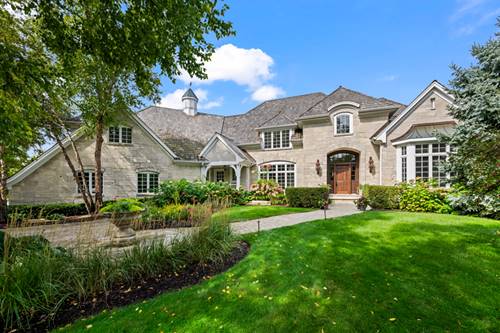 35 Riderwood, North Barrington, IL 60010