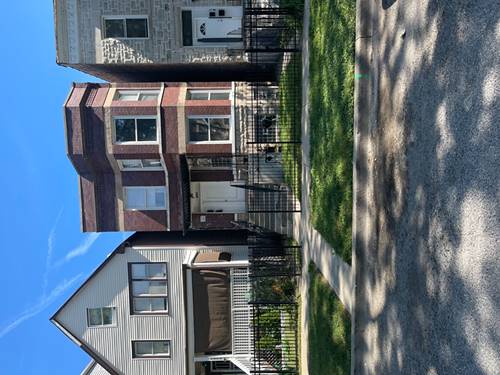 6811 S Langley, Chicago, IL 60637