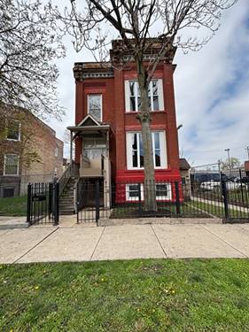 3316 W Maypole, Chicago, IL 60624