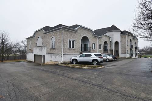 1990 Larkin Unit 4, Elgin, IL 60123