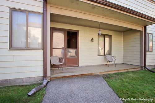 3334 Berwyn Unit 120, North Chicago, IL 60064
