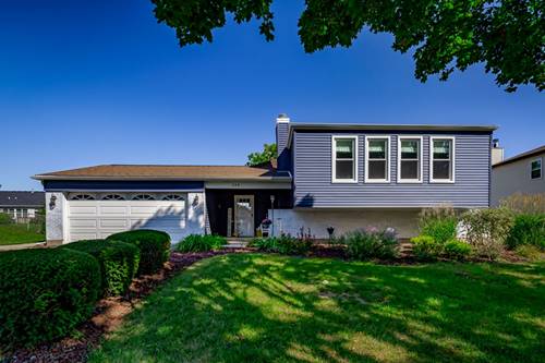 124 Wedgewood, Bolingbrook, IL 60440