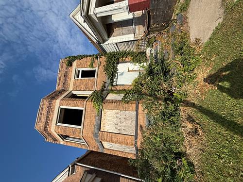 6832 S Loomis, Chicago, IL 60636