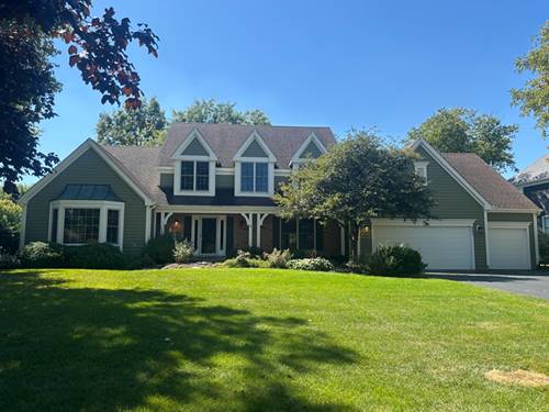441 Country, Crystal Lake, IL 60012