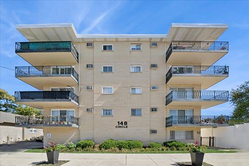 148 Circle Unit 303, Forest Park, IL 60130