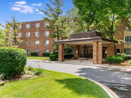 1500 Robin Unit 410, Hoffman Estates, IL 60169