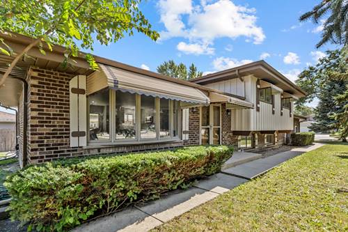 1750 W Woodland, Addison, IL 60101