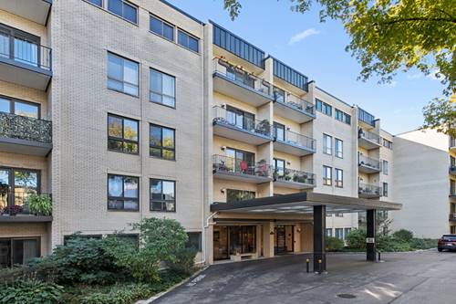 221 N Kenilworth Unit 313, Oak Park, IL 60302