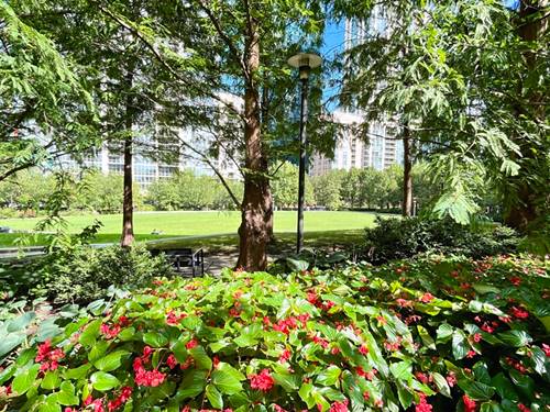 201 N Westshore Unit 1305, Chicago, IL 60601