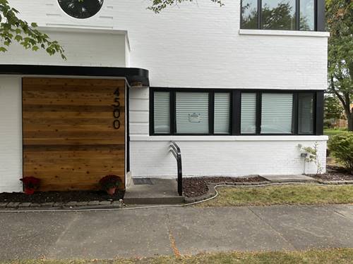 4500 W Thorndale, Chicago, IL 60646