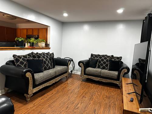 811 Symphony, Aurora, IL 60504
