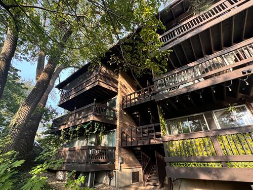 5511 E Lake Unit 97-B, Lisle, IL 60532