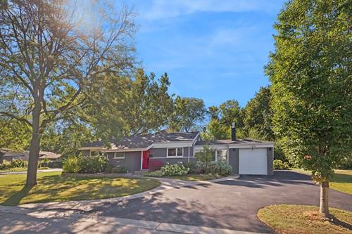 1321 Heatherfield, Glenview, IL 60025