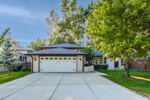 7712 Cronin, Justice, IL 60458