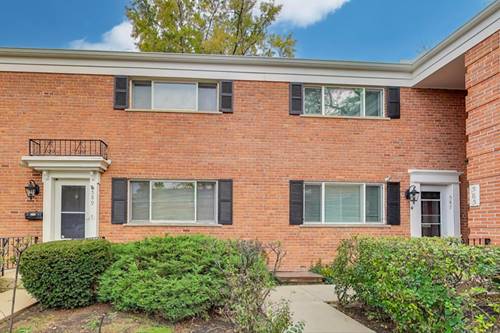 587 Shorely, Barrington, IL 60010