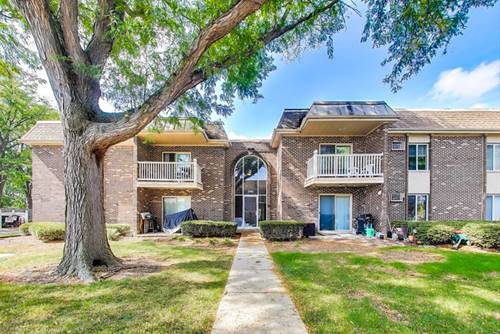 2410 N Kennicott Unit 2D, Arlington Heights, IL 60004